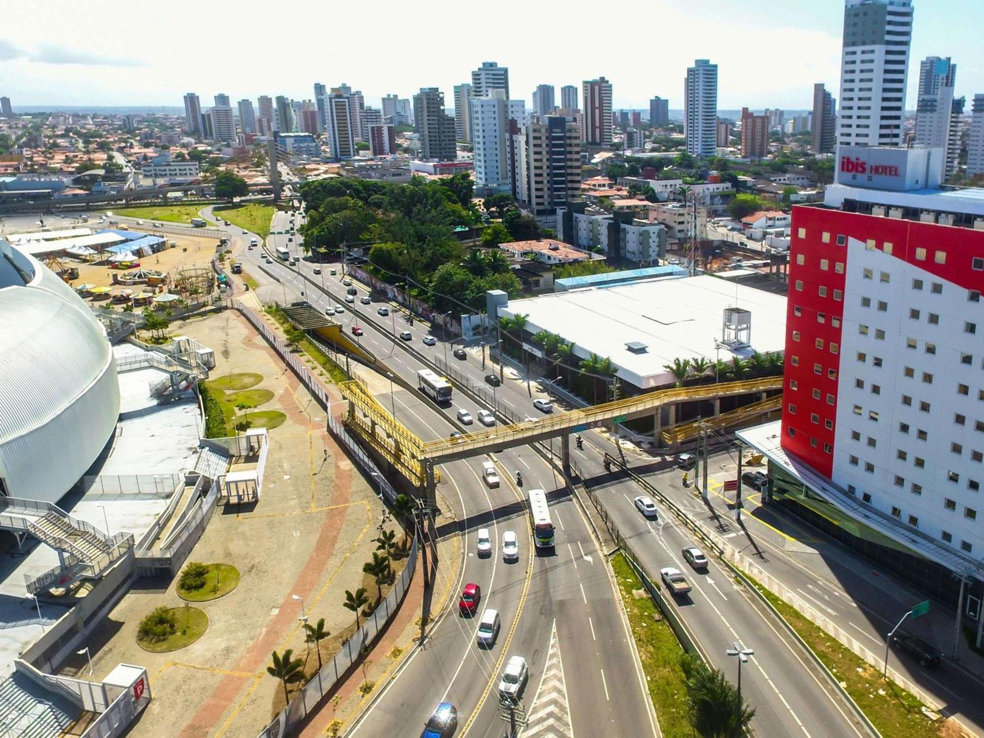 Ibis Hotel 3*